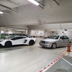 In guter Gesellschaft der Lamborghini Aventador SV